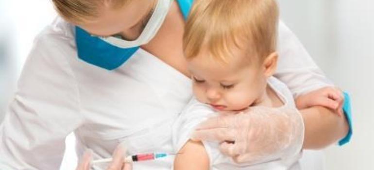 W Polsce wzrasta liczba niezaszczepionych dzieci 