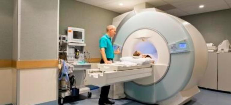 PET/CT pomoże rozpoznać powikłania zapalenia trzustki?